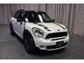 Light White - Cooper S Countryman Photo No. 4