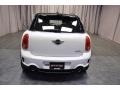 Light White - Cooper S Countryman Photo No. 15