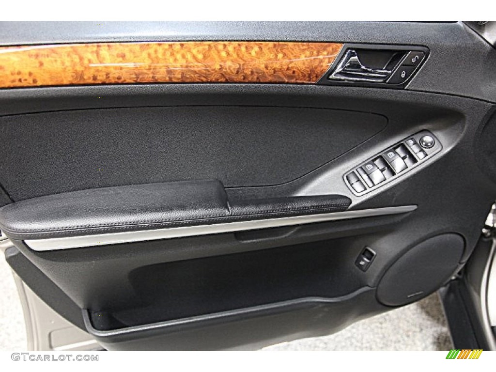 2008 Mercedes-Benz ML 350 4Matic Black Door Panel Photo #77377542