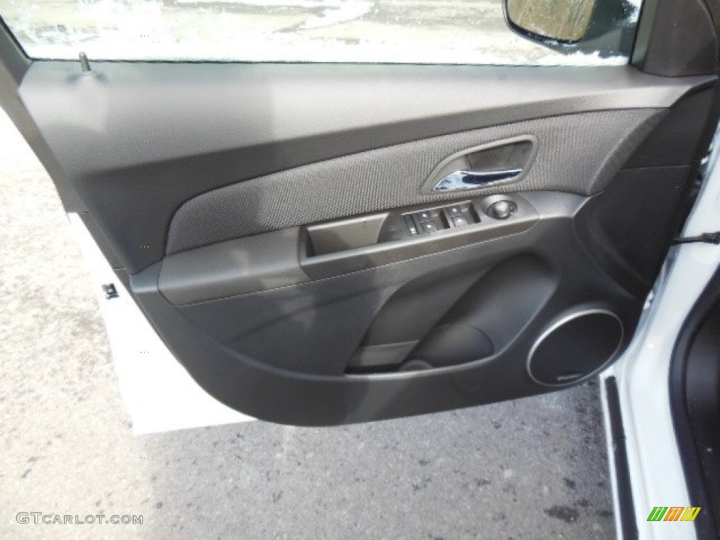 2013 Cruze LT - Summit White / Jet Black photo #12