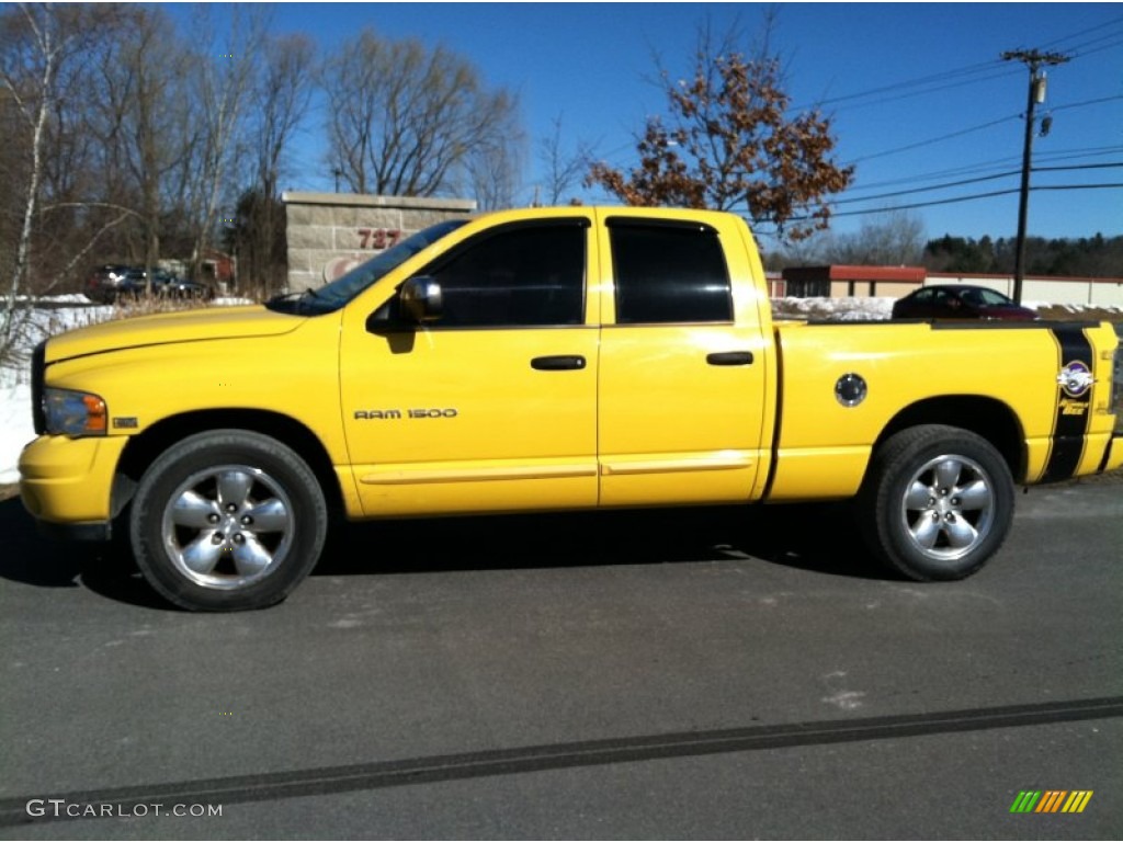 2004 Ram 1500 SLT Quad Cab - Solar Yellow / Dark Slate Gray photo #1