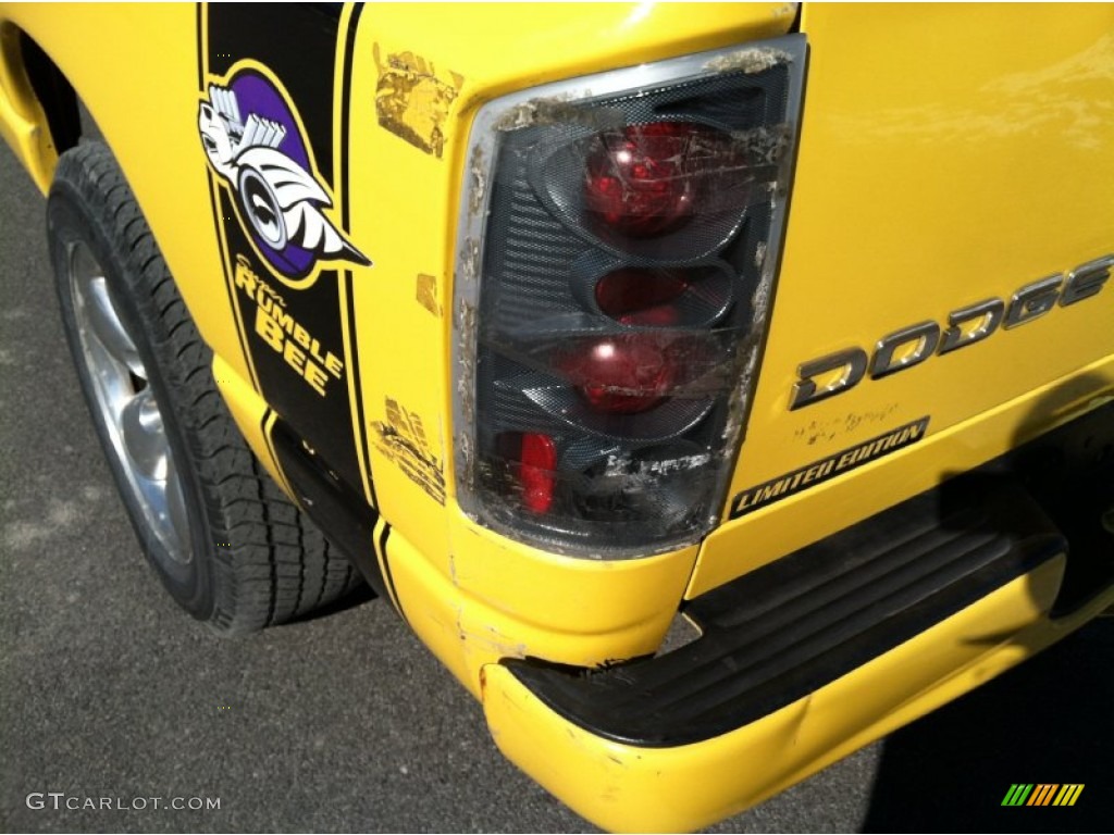2004 Ram 1500 SLT Quad Cab - Solar Yellow / Dark Slate Gray photo #9
