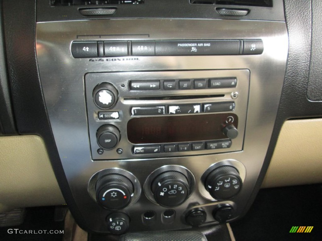 2006 Hummer H3 Standard H3 Model Controls Photo #77381415
