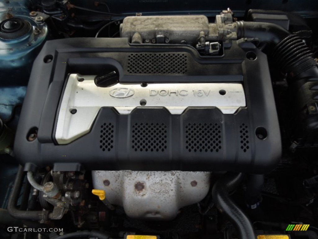 2002 Hyundai Elantra GLS Sedan 2.0 Liter DOHC 16 Valve 4 Cylinder Engine Photo #77382747