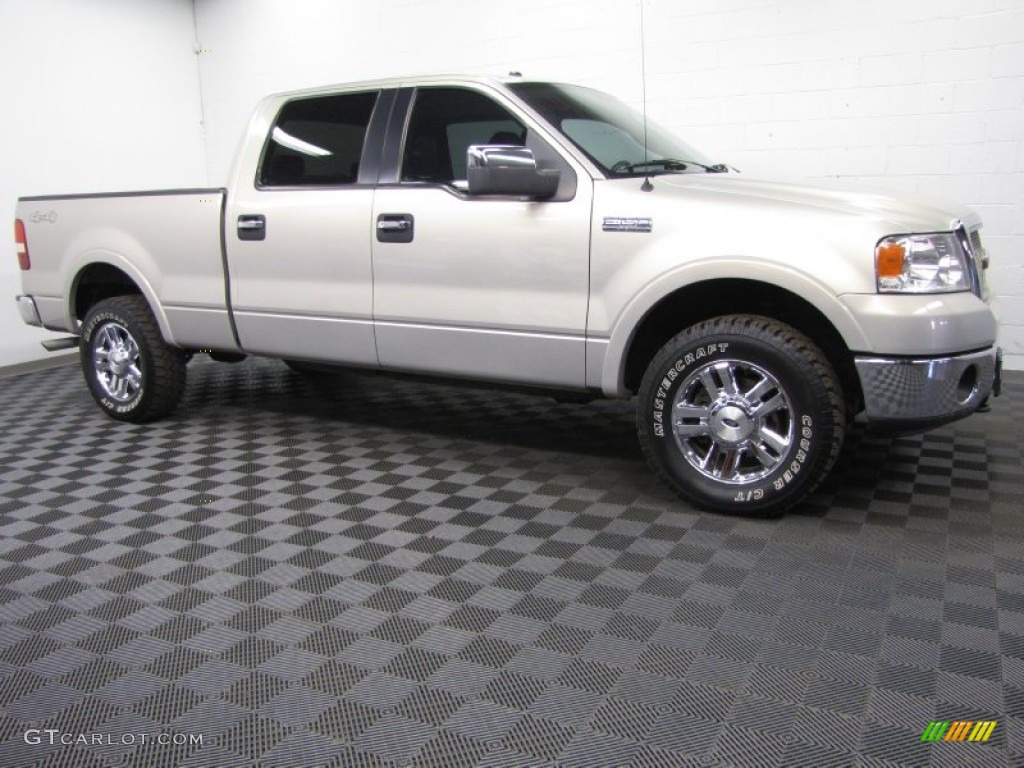 2006 F150 Lariat SuperCrew 4x4 - Oxford White / Black photo #3