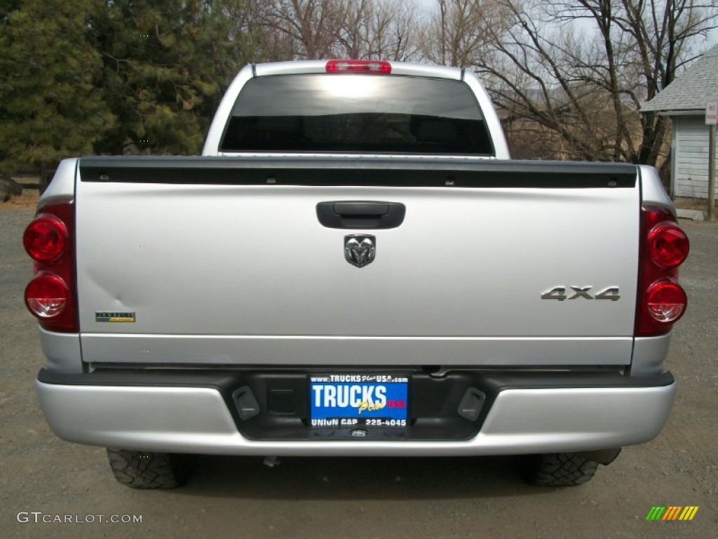 2008 Ram 1500 ST Quad Cab 4x4 - Bright Silver Metallic / Medium Slate Gray photo #3