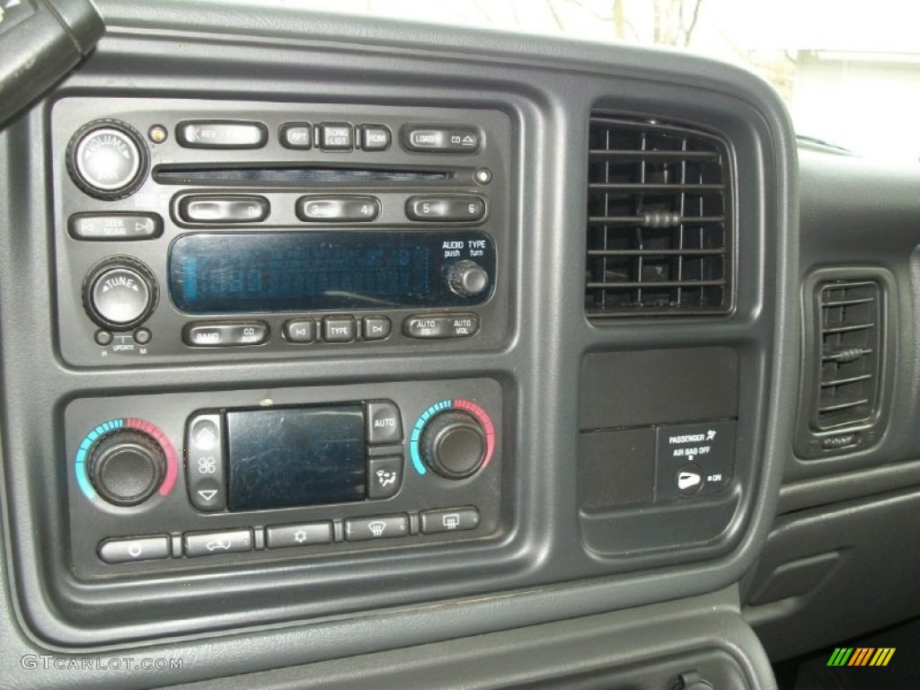 2007 Silverado 3500HD Classic LT Extended Cab Dually 4x4 - Silver Birch Metallic / Medium Gray photo #14