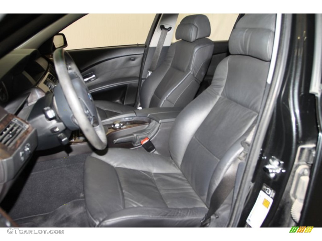 Black Interior 2005 BMW 5 Series 545i Sedan Photo #77385801