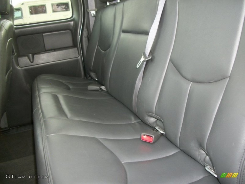 2007 Silverado 3500HD Classic LT Extended Cab Dually 4x4 - Silver Birch Metallic / Medium Gray photo #28