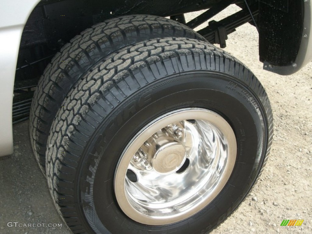 2007 Silverado 3500HD Classic LT Extended Cab Dually 4x4 - Silver Birch Metallic / Medium Gray photo #34