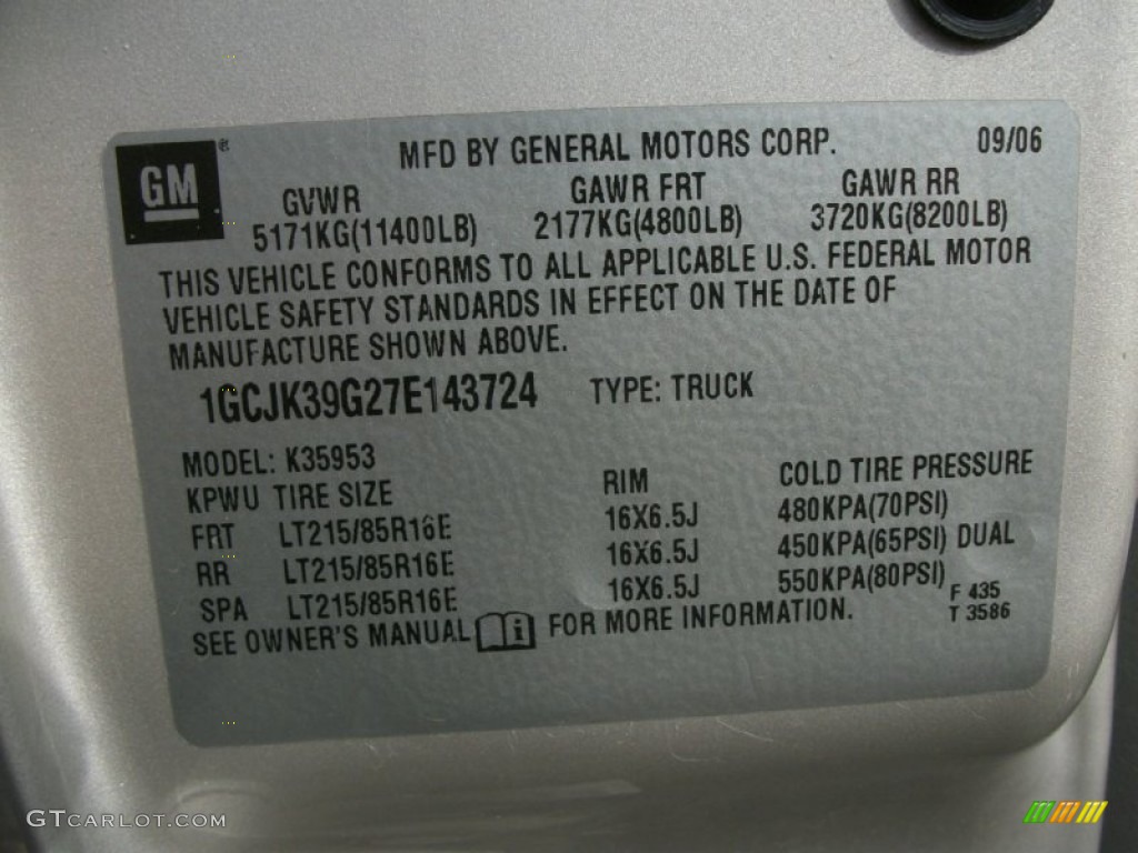 2007 Silverado 3500HD Classic LT Extended Cab Dually 4x4 - Silver Birch Metallic / Medium Gray photo #37