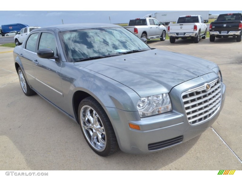 Silver Steel Metallic 2007 Chrysler 300 Standard 300 Model Exterior Photo #77386260