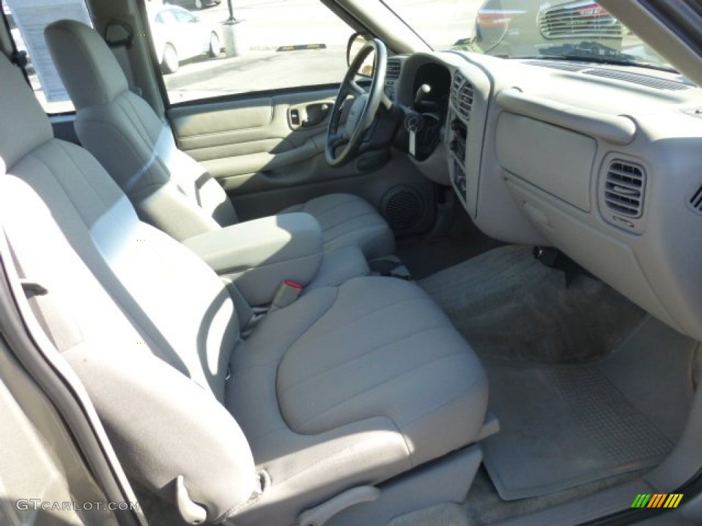 Medium Gray Interior 2003 GMC Sonoma SLS Extended Cab 4x4 Photo #77386650