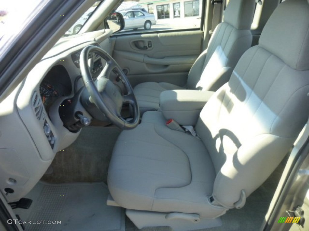 Medium Gray Interior 2003 GMC Sonoma SLS Extended Cab 4x4 Photo #77386725