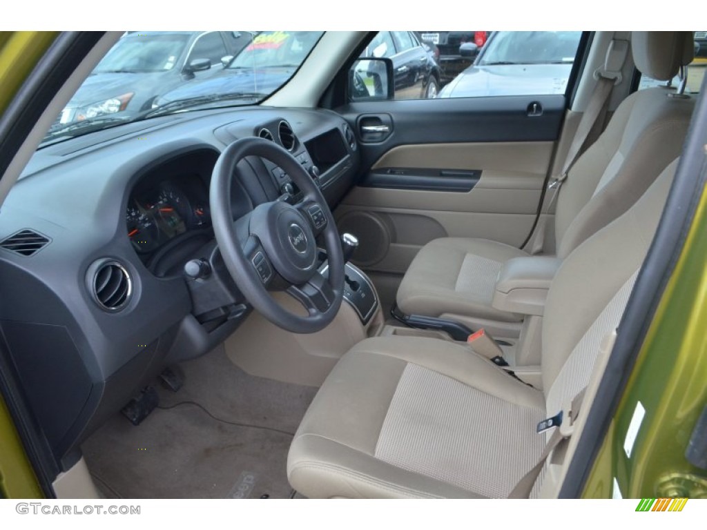 Dark Slate Gray Interior 2012 Jeep Patriot Sport Photo #77387265
