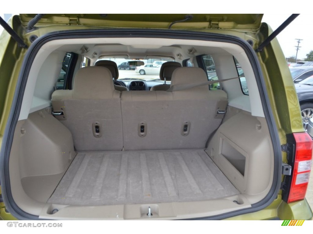 2012 Jeep Patriot Sport Trunk Photo #77387296