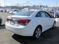 Summit White - Cruze LT Photo No. 6