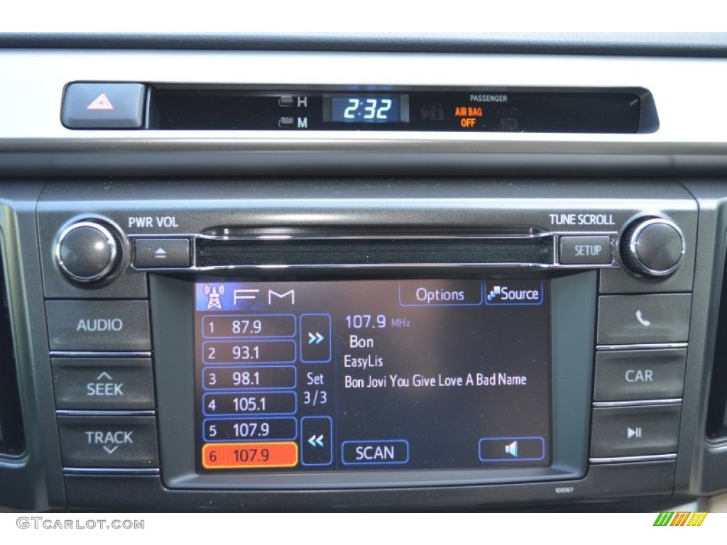 2013 Toyota RAV4 LE Controls Photo #77387915