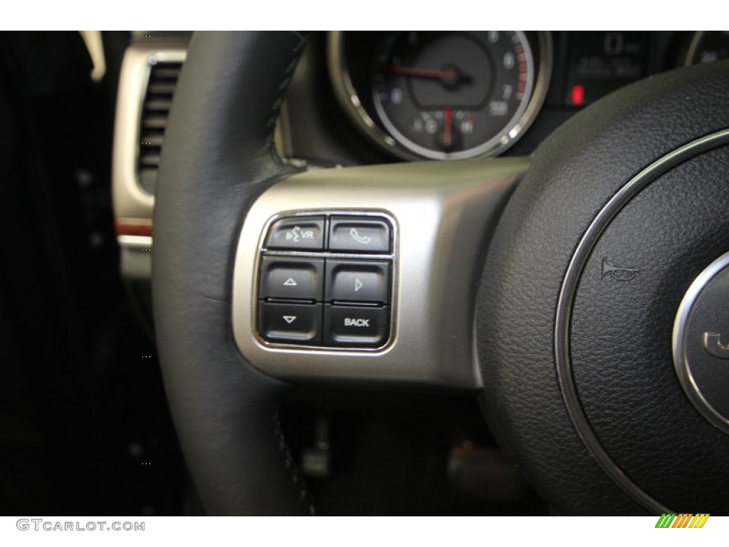 2011 Jeep Grand Cherokee Limited Controls Photo #77390239