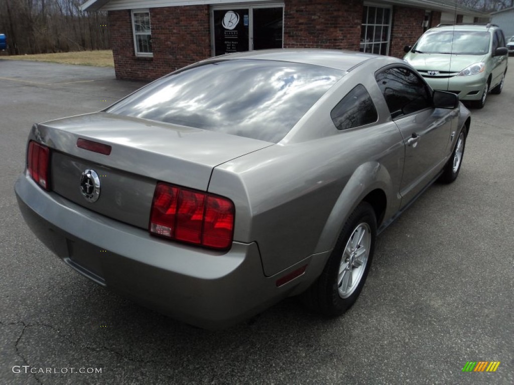 2009 Mustang V6 Coupe - Vapor Silver Metallic / Light Graphite photo #3