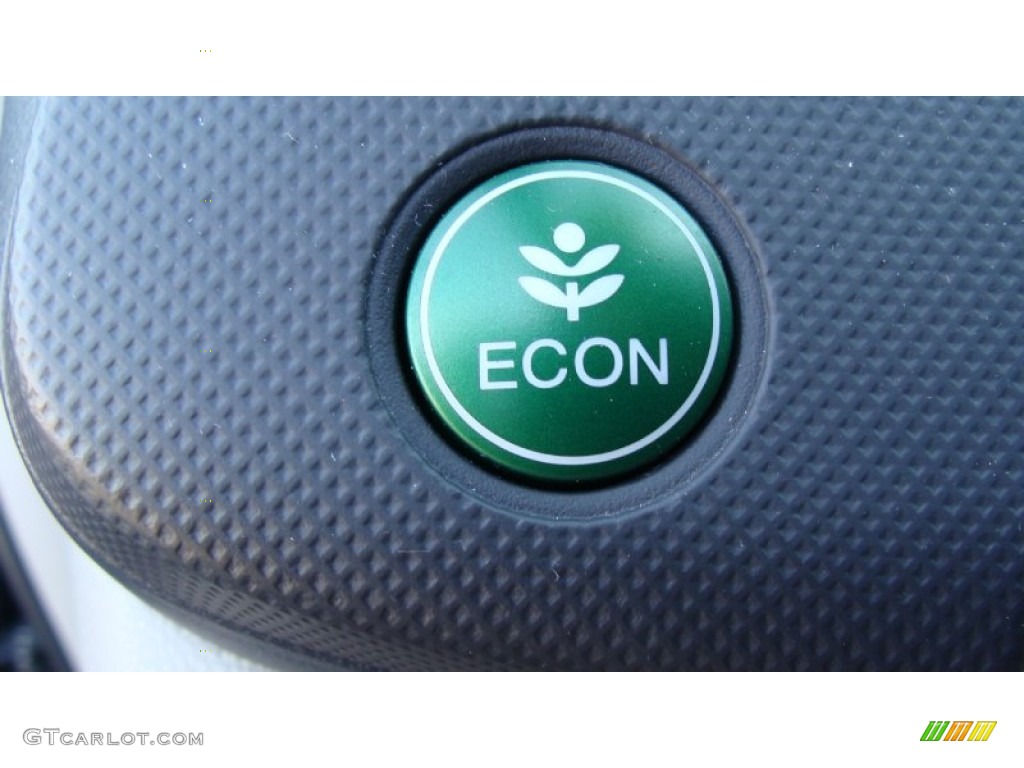 2010 Honda Insight Hybrid EX Controls Photo #77392128