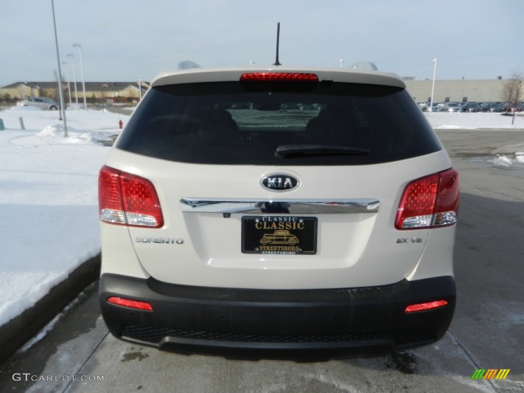 2011 Sorento EX V6 - White Sand Beige / Beige photo #4