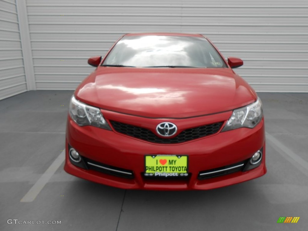 2013 Camry SE - Barcelona Red Metallic / Black photo #10