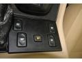 Alpaca Beige Controls Photo for 2004 Land Rover Discovery #77395965