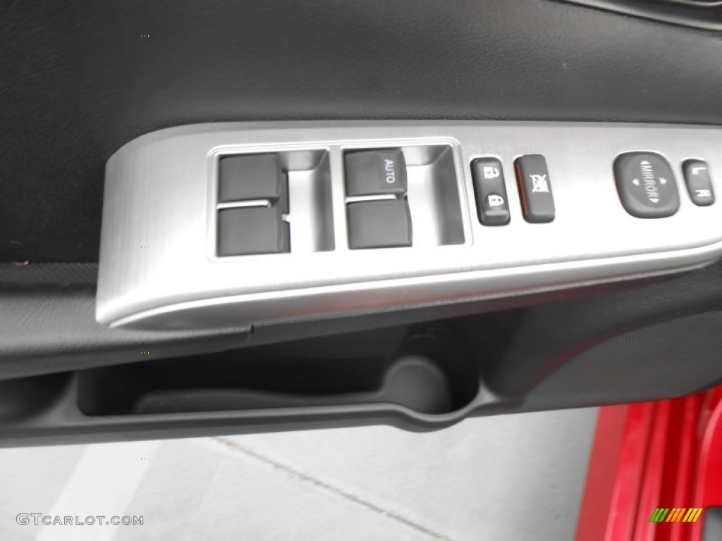 2013 Camry SE - Barcelona Red Metallic / Black photo #22