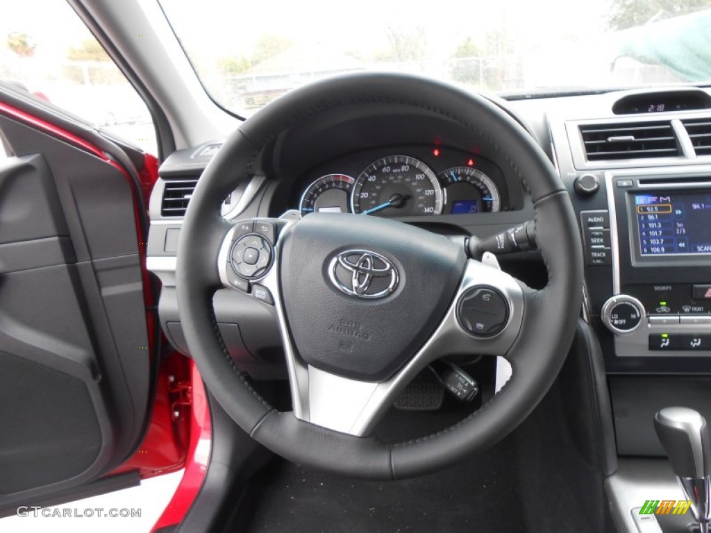 2013 Camry SE - Barcelona Red Metallic / Black photo #32