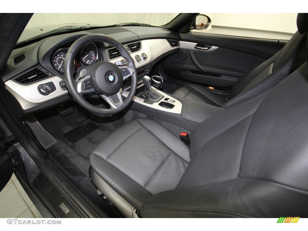 Black Interior 2010 BMW Z4 sDrive30i Roadster Photo #77396379