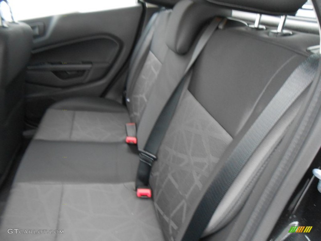 2013 Fiesta SE Hatchback - Tuxedo Black / Charcoal Black photo #21