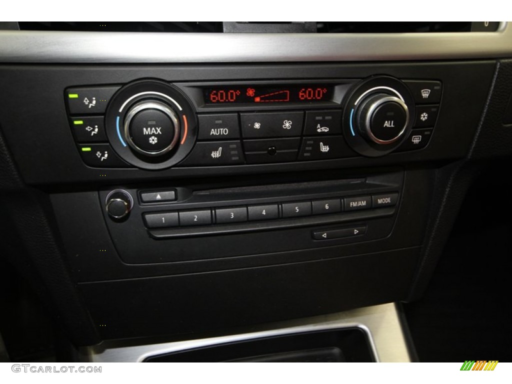 2010 BMW 3 Series 335i Convertible Controls Photo #77397462