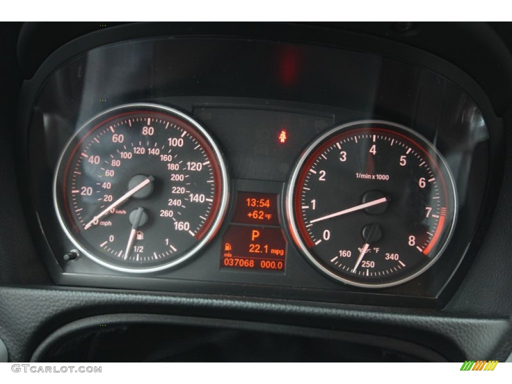 2010 3 Series 335i Convertible - Space Gray Metallic / Coral Red/Black Dakota Leather photo #40