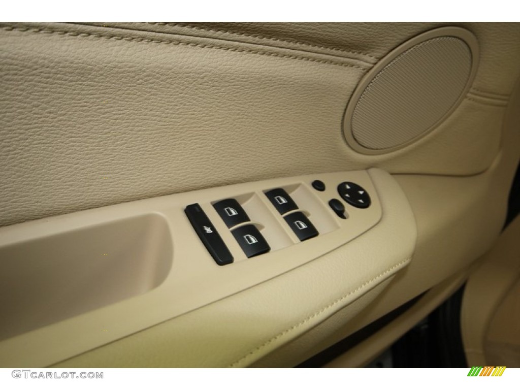 2013 X5 xDrive 35i Premium - Black Sapphire Metallic / Sand Beige photo #14