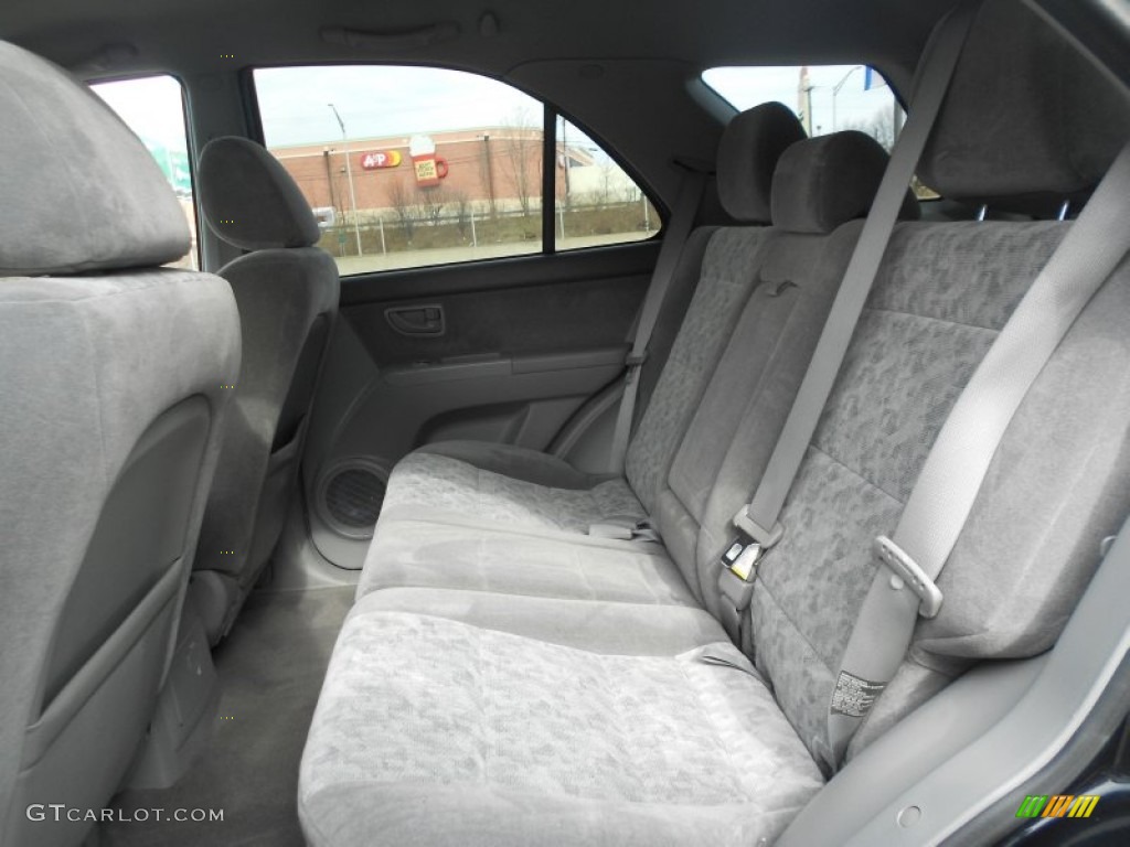 2008 Kia Sorento LX 4x4 Rear Seat Photos