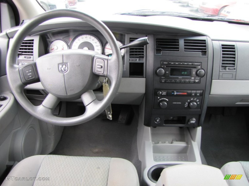 2007 Dodge Durango SXT Dark Slate Gray/Light Slate Gray Dashboard Photo #77399715