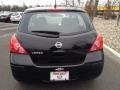 Super Black - Versa 1.8 S Hatchback Photo No. 6