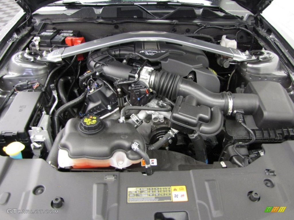 2013 Ford Mustang V6 Coupe 3.7 Liter DOHC 24-Valve Ti-VCT V6 Engine Photo #77400138