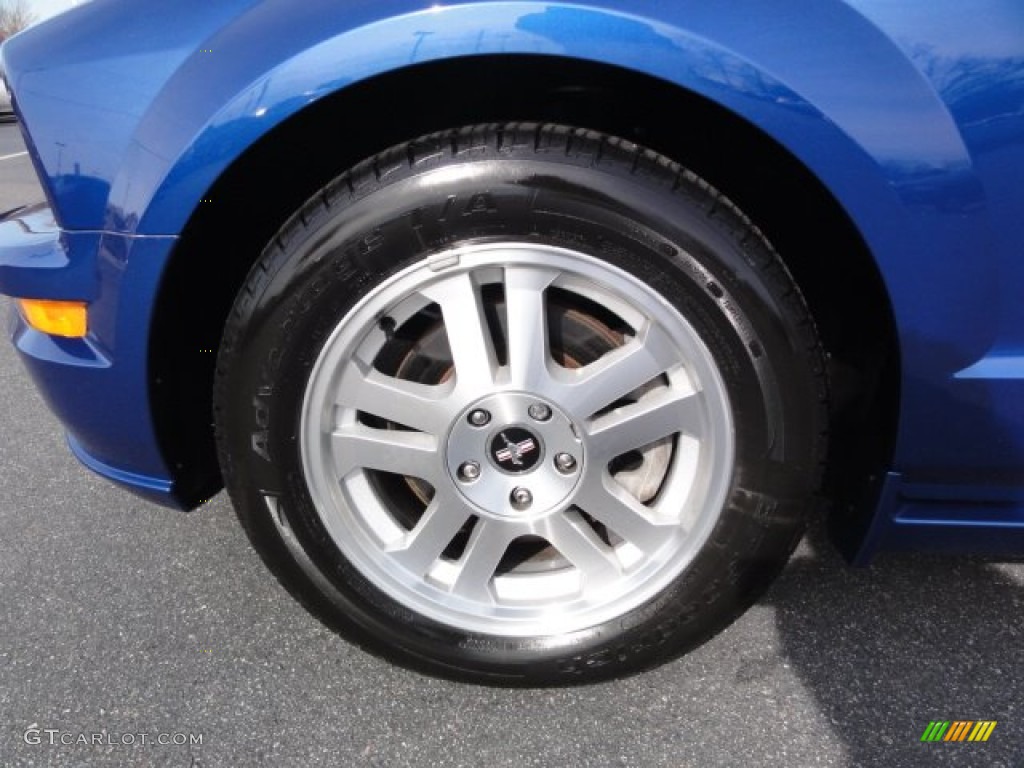 2008 Ford Mustang GT Premium Coupe Wheel Photos