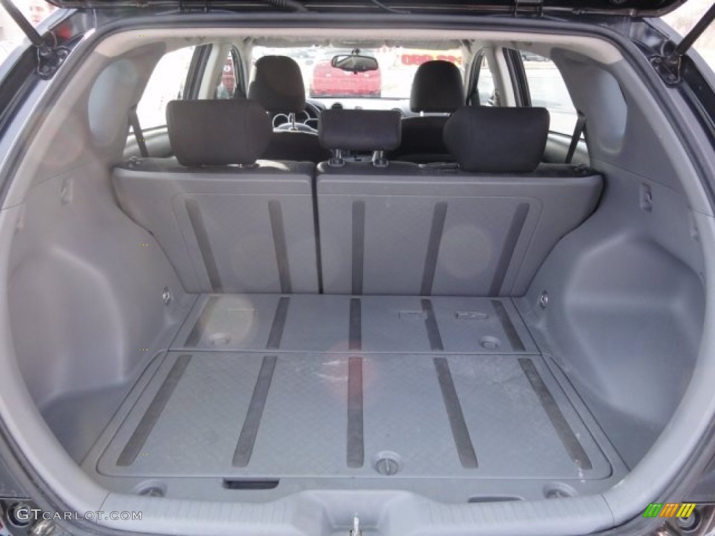 2009 Pontiac Vibe 2.4 Trunk Photos