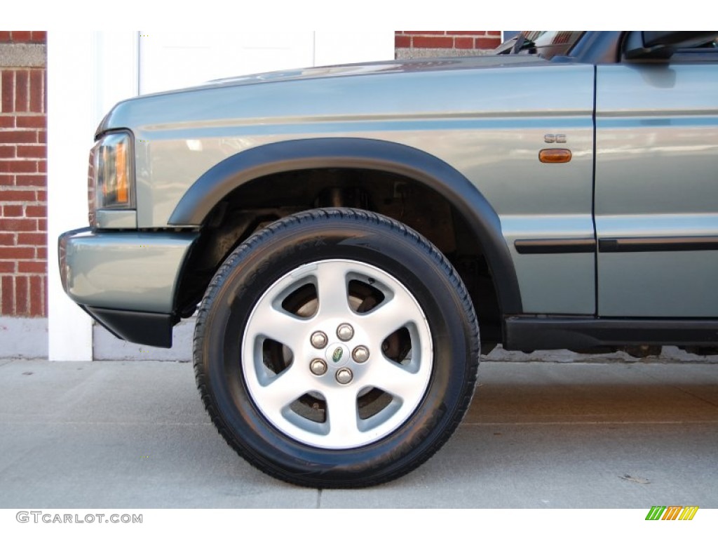 2004 Land Rover Discovery SE Wheel Photo #77401392