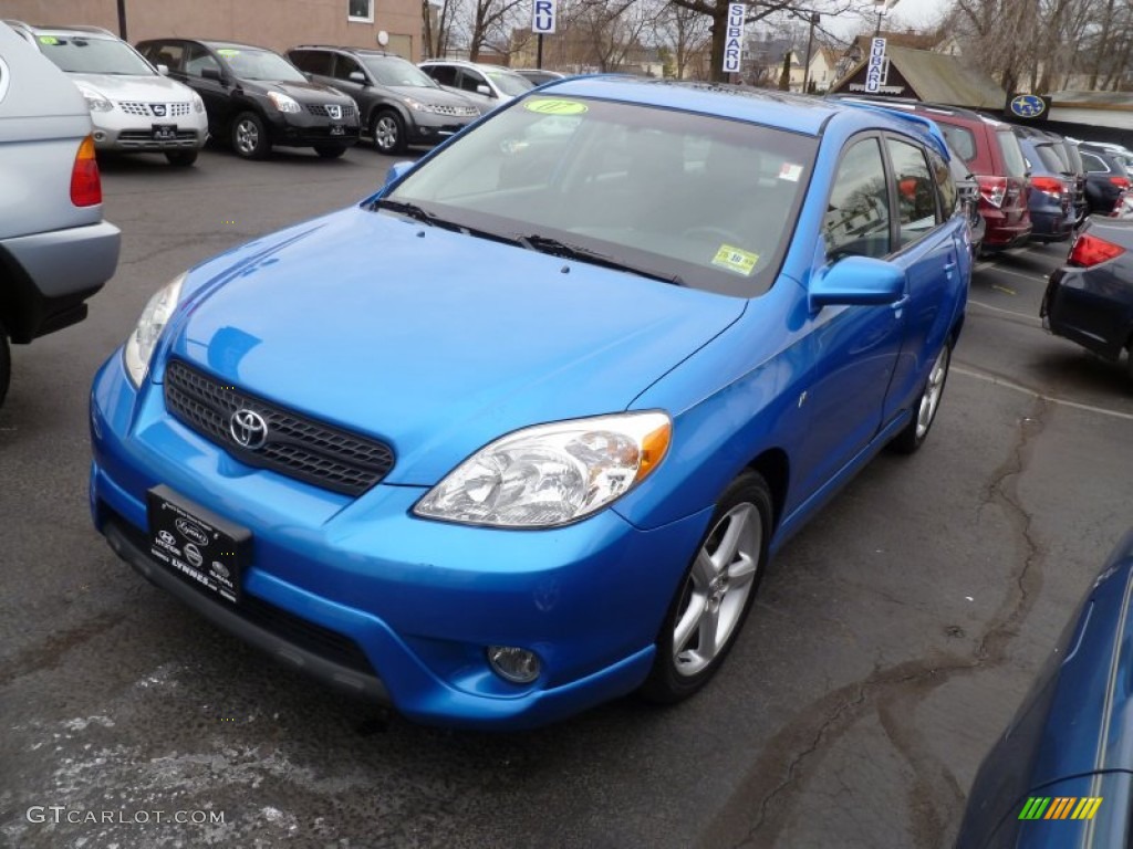 2007 Matrix XR - Speedway Blue Pearl / Dark Charcoal photo #3