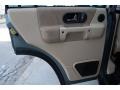 Alpaca Beige Door Panel Photo for 2004 Land Rover Discovery #77402505