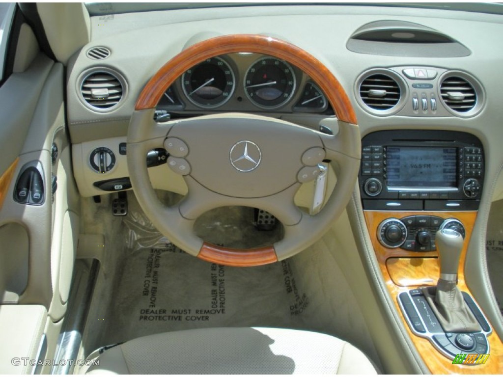 2008 Mercedes-Benz SL 550 Roadster Stone Steering Wheel Photo #77403481