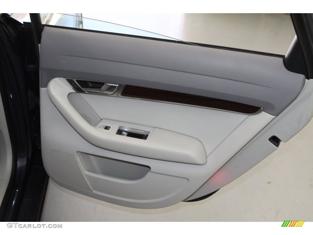 2009 Audi A6 3.2 Sedan Pale Grey Door Panel Photo #77404051