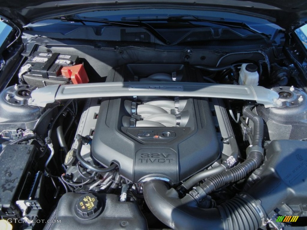 2013 Ford Mustang GT Premium Coupe 5.0 Liter DOHC 32-Valve Ti-VCT V8 Engine Photo #77404248