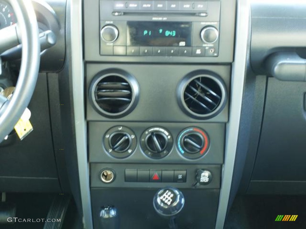 2008 Jeep Wrangler X 4x4 Controls Photo #77404548