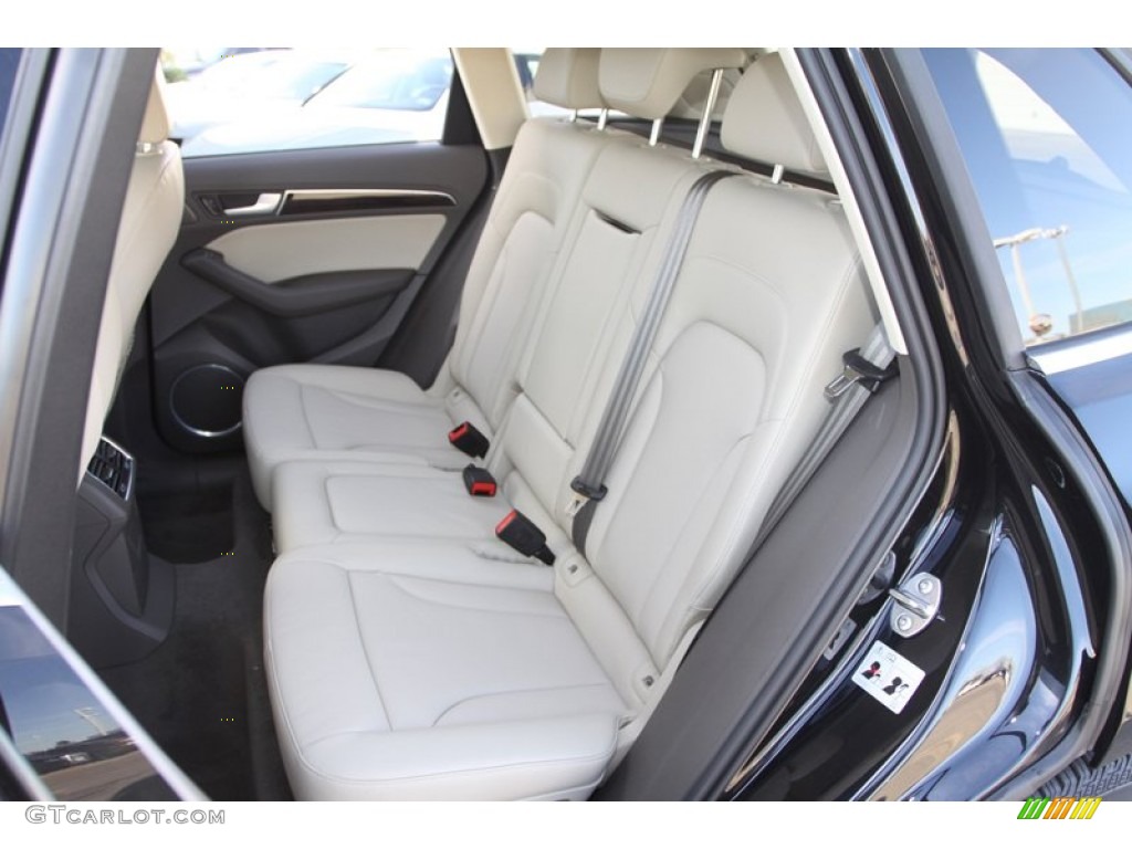 2013 Audi Q5 3.0 TFSI quattro Rear Seat Photo #77404597