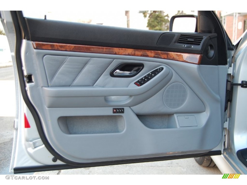 1999 BMW 5 Series 540i Sedan Grey Door Panel Photo #77404649